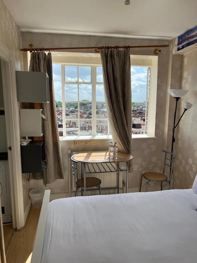 Super Located Studio In South Ken At Chelsea Cloister London Exterior photo